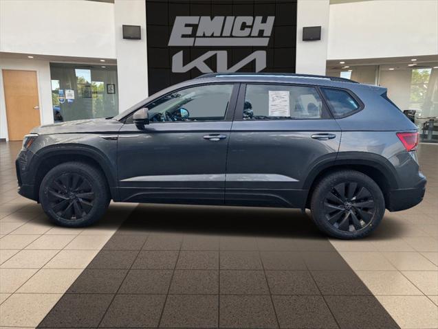 2022 volkswagen taos 1.5t s