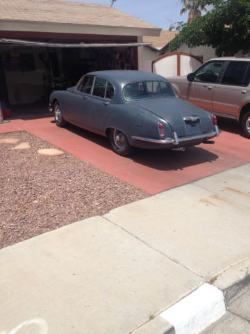 1966 jaguar 3.8 s