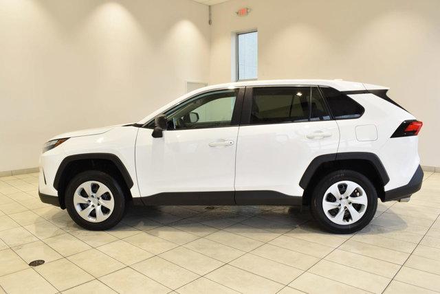2024 toyota rav4 le