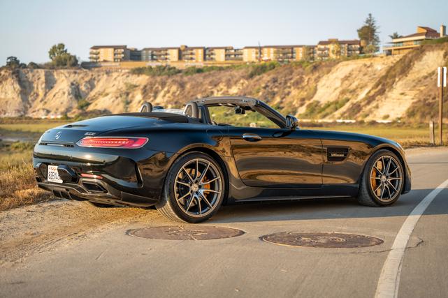 2018 mercedes-benz amg gt c