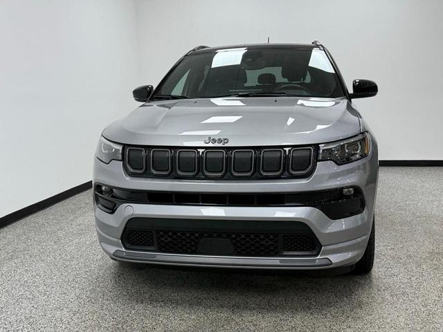 2022 jeep compass altitude