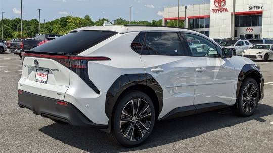 2024 Toyota bZ4X