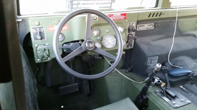 hmmwv m998 non-iron planet rig clear illinois title fully insurable & road legal