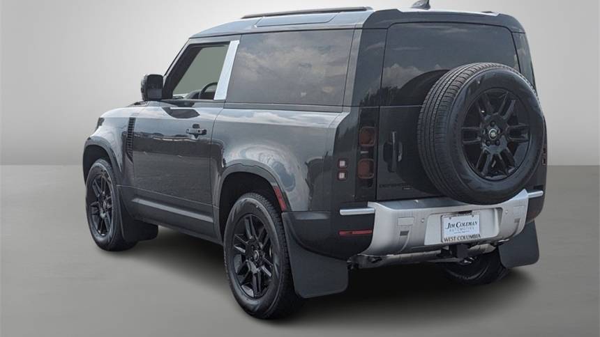 2023 land rover defender 90 se