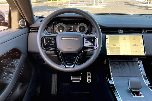 2024 land rover range rover evoque dynamic se