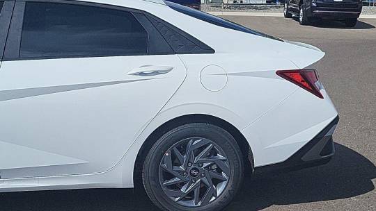 2024 Hyundai Elantra