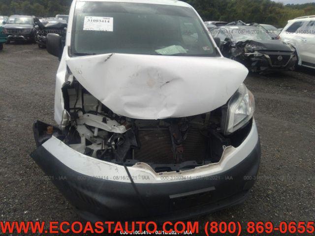 2014 nissan nv200 sv