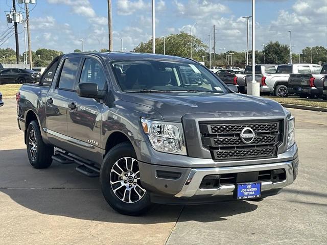 2024 nissan titan sv