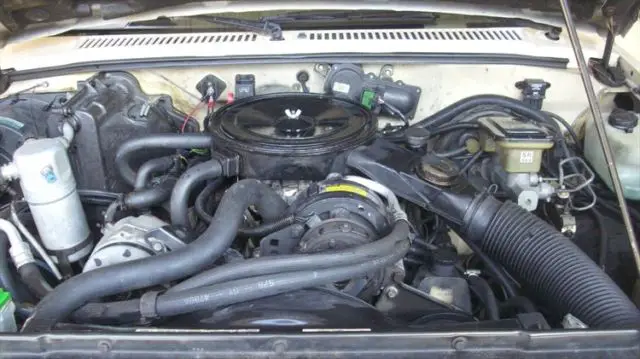 1988 chevy s 10 white with camper work truck