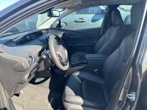 2020 toyota prius