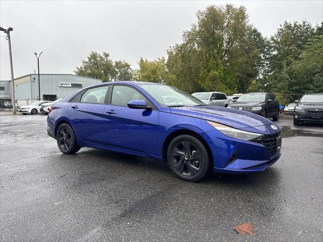 2023 hyundai elantra hev blue
