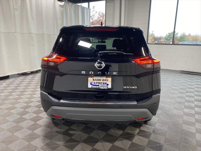 2021 nissan rogue sv