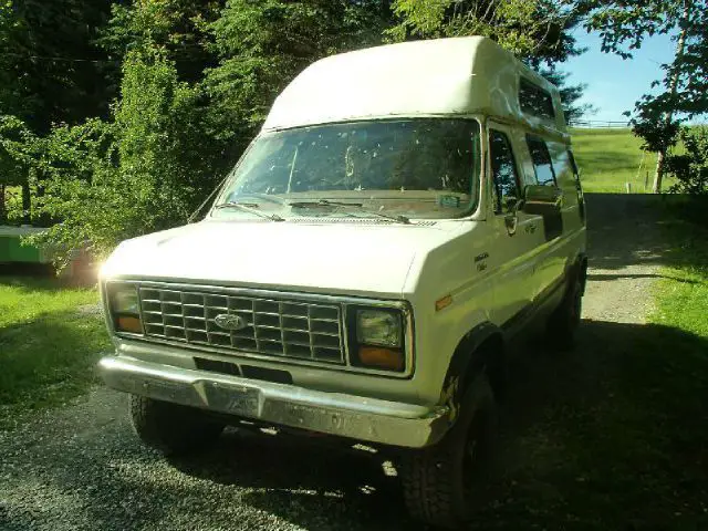 quigley 4x4 ford cargo van the ultimate bug out vehicle or off road camping !
