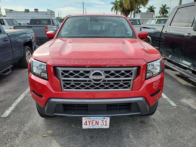 2022 nissan frontier sv