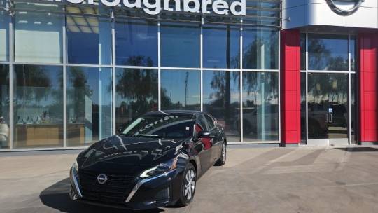 2025 Nissan Altima