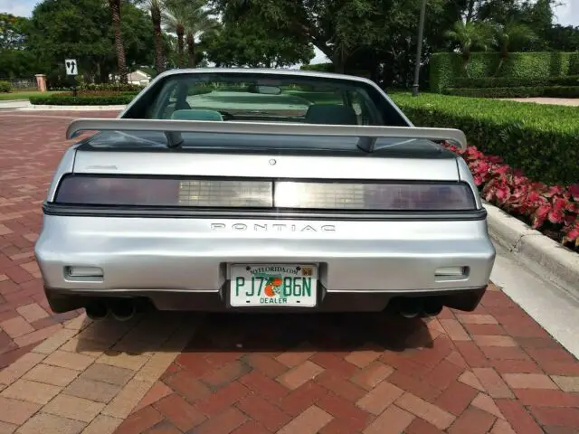 1987 pontiac fiero gt 2m6 se stick shift 5 speed silver gray 1986 1988 low miles