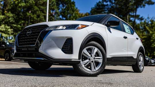 2024 Nissan Kicks s