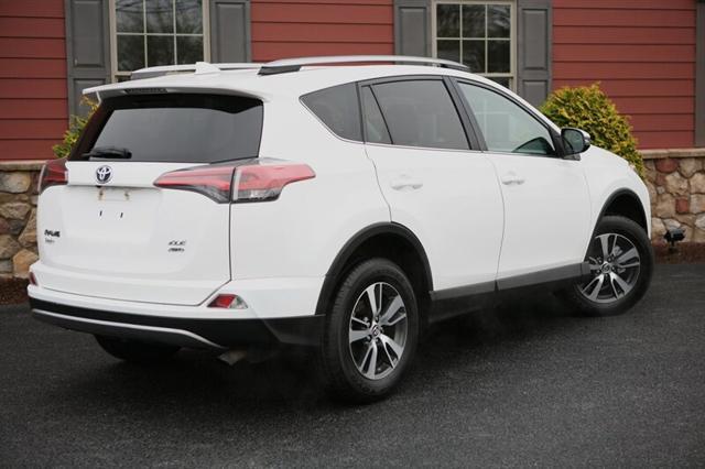 2018 toyota rav4 xle