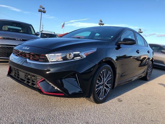 2023 kia forte gt-line