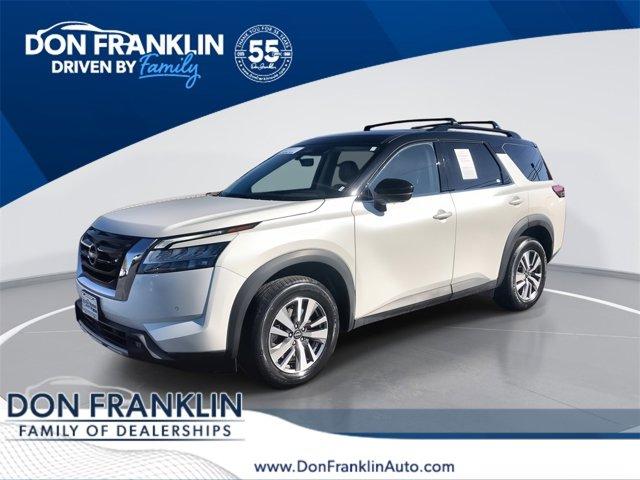 2023 nissan pathfinder sl