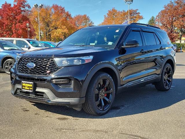 2021 ford explorer st