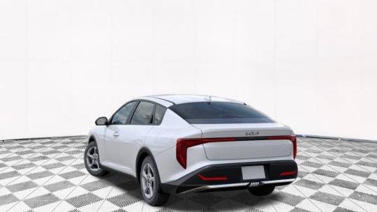 2025 Kia K4