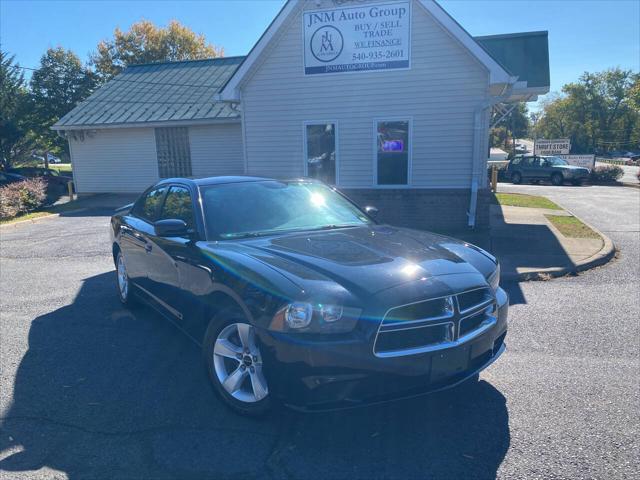 2014 dodge charger se