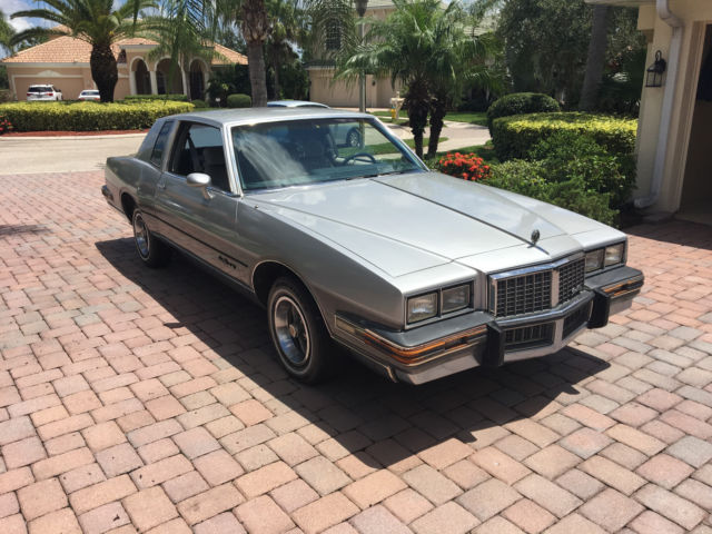 1985 pontiac grand prix le