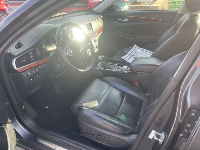 2018 kia cadenza technology