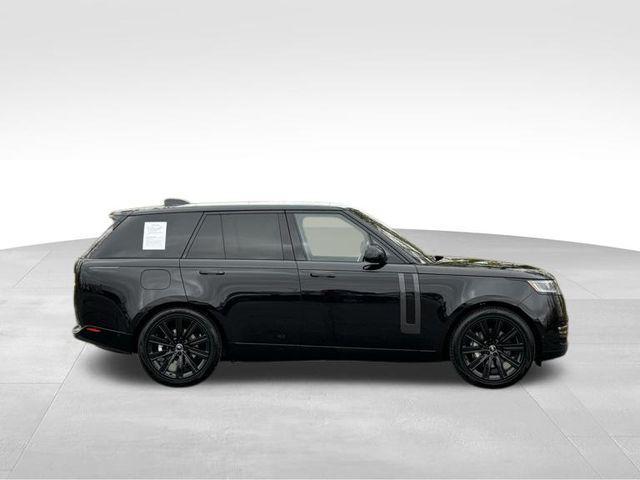 2023 land rover range rover p400 se