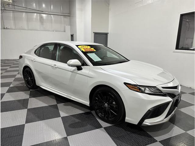 2021 toyota camry xse
