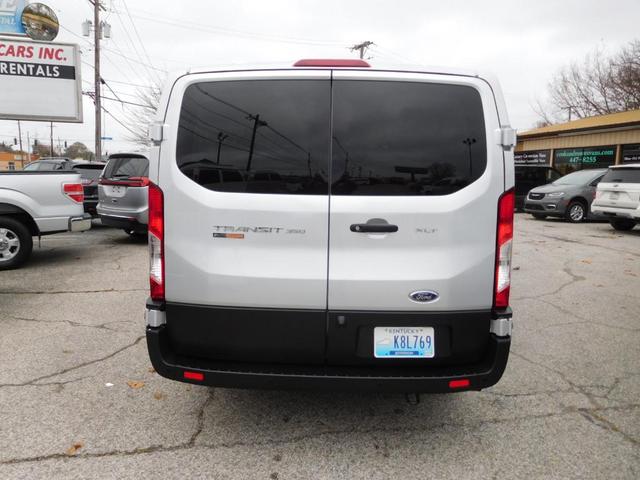 2022 ford transit-350 xlt