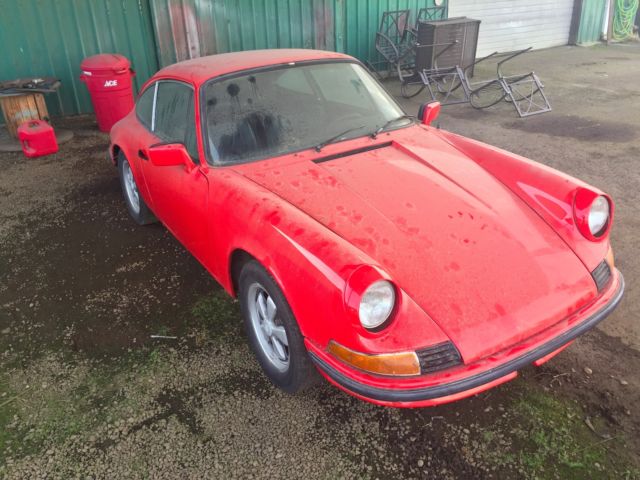 1971 911t porsche barn find !