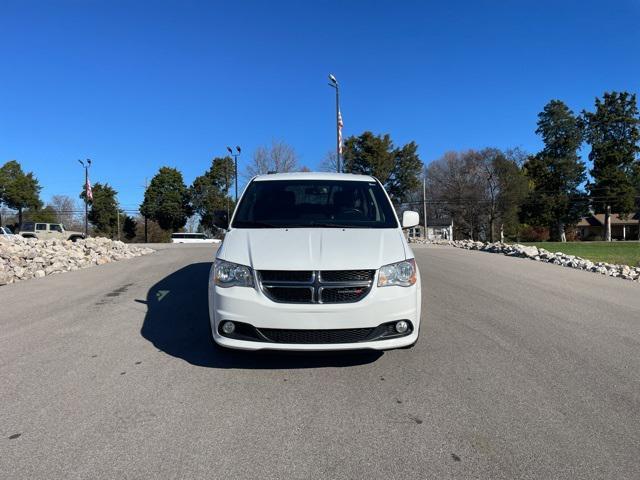 2017 dodge grand caravan sxt