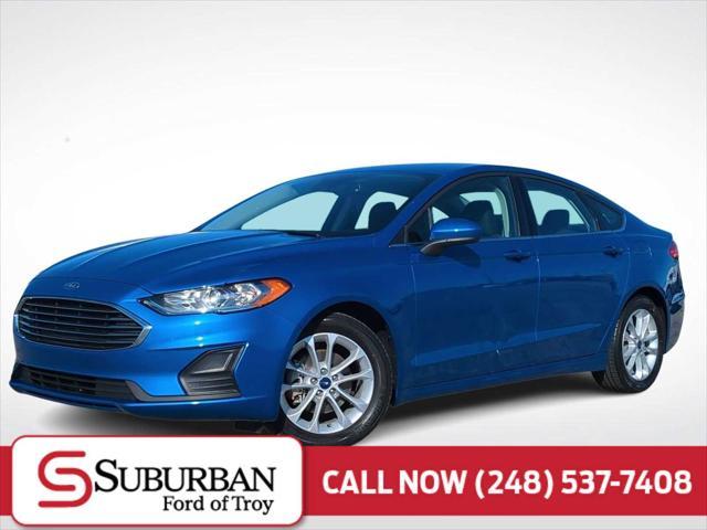 2020 ford fusion se