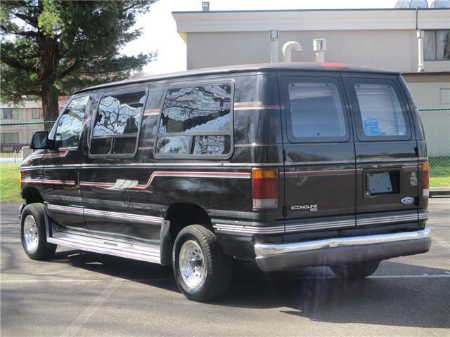 1993 ford econoline e 150 van handicap bus wheelchair ramp van! 90k miles only