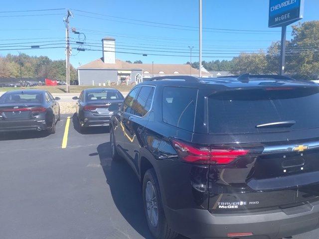 2022 chevrolet traverse lt leather