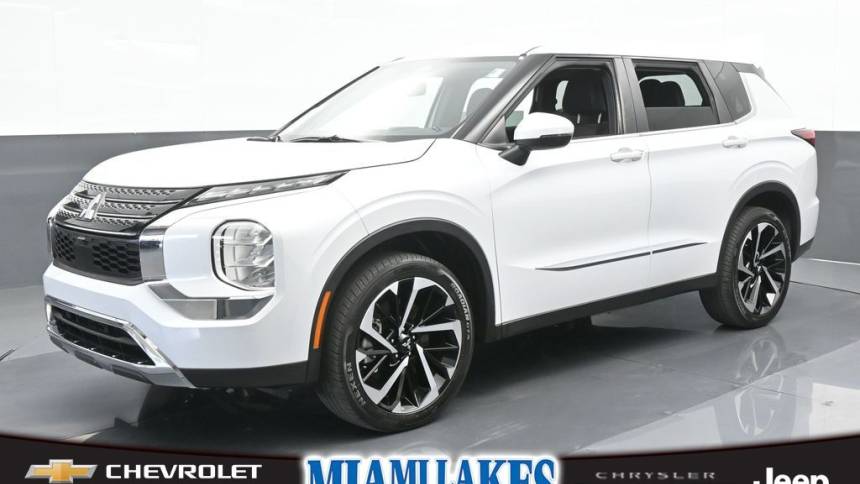 2022 mitsubishi outlander es