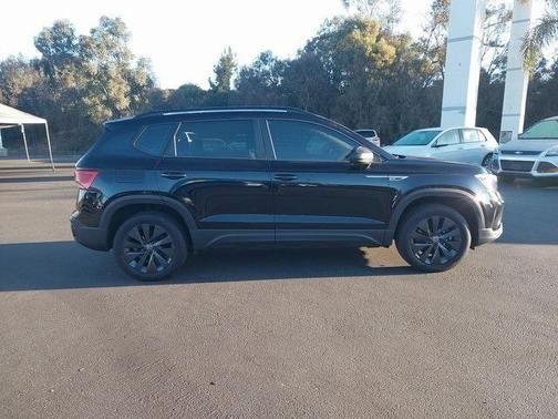 2022 volkswagen taos