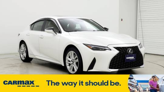 2021 Lexus IS