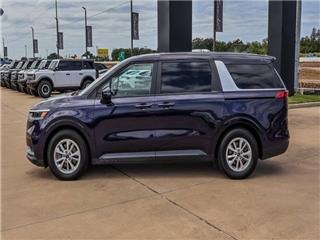 2022 Kia Carnival lx