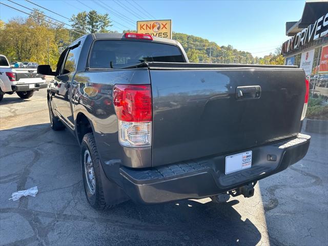 2011 toyota tundra grade