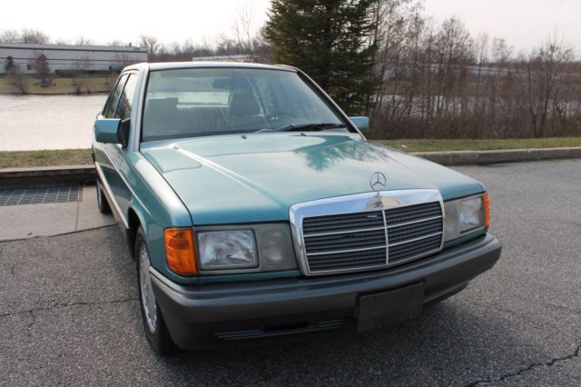 no reserve 118k 1993 mercedes benz 190e 2.3l look! e class blutooth cold a/c!!!
