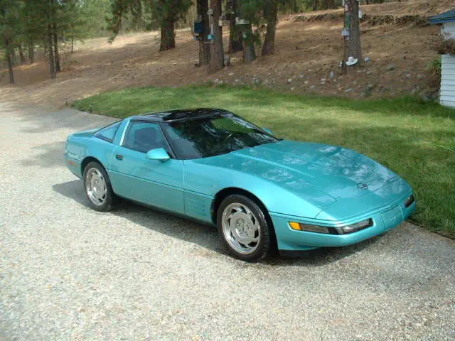 1991 chevrolet corvette 18,812 actual miles!! rare performance axle!! like new!!