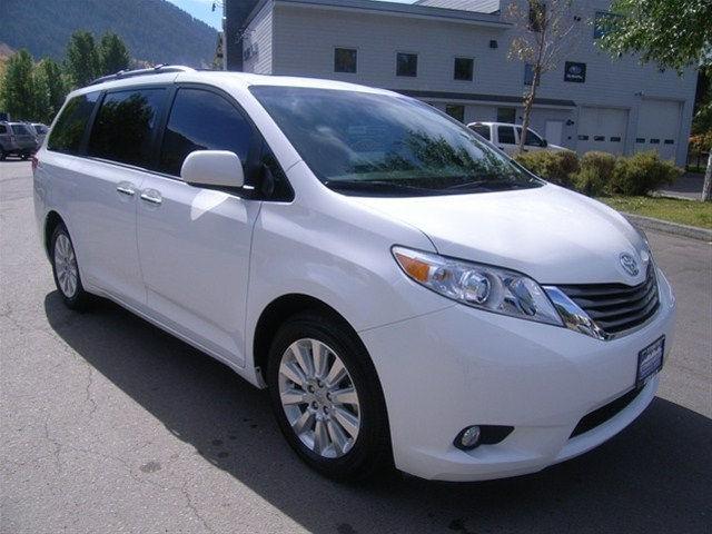 2011 toyota sienna xle for sale in jackson, wyoming