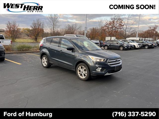 2019 ford escape se