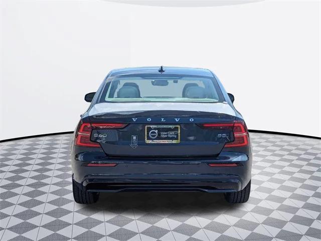 2024 volvo s60 b5 plus dark theme