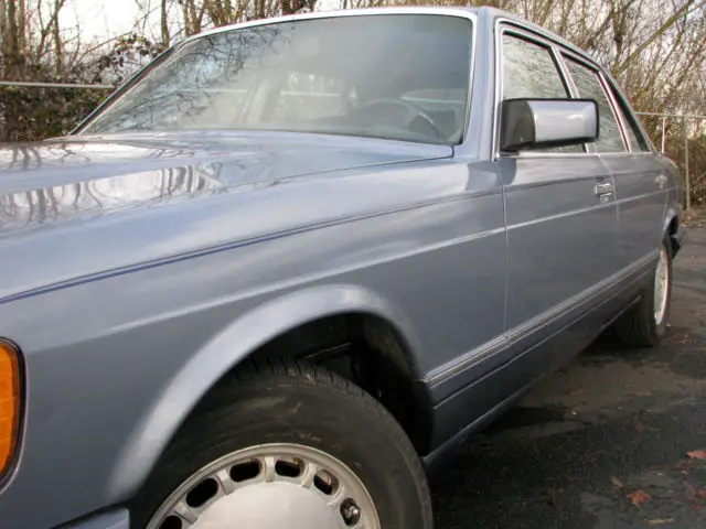1989 mercedes 420sel - $500 shipping credit anywhere in the world!