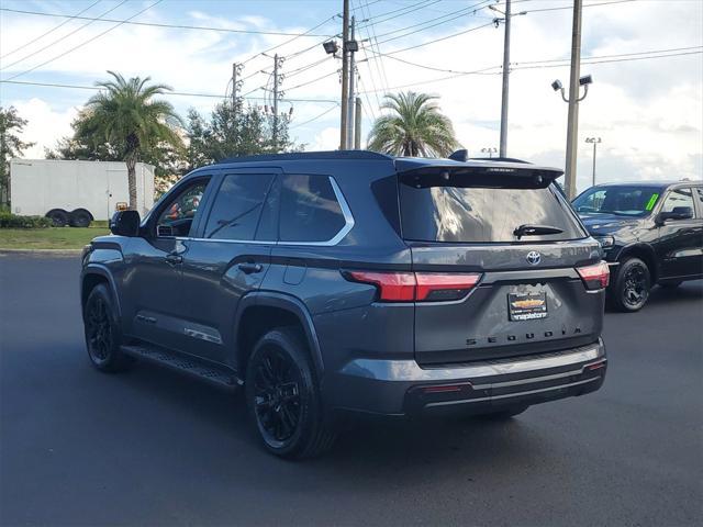 2024 toyota sequoia sr5