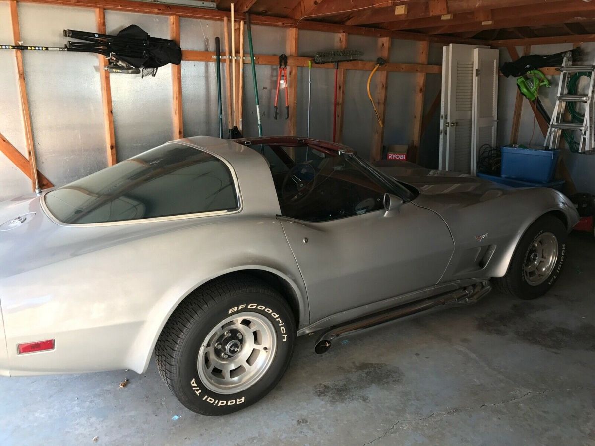 1978 chevrolet corvette silver anniversary edition with saffron interior
